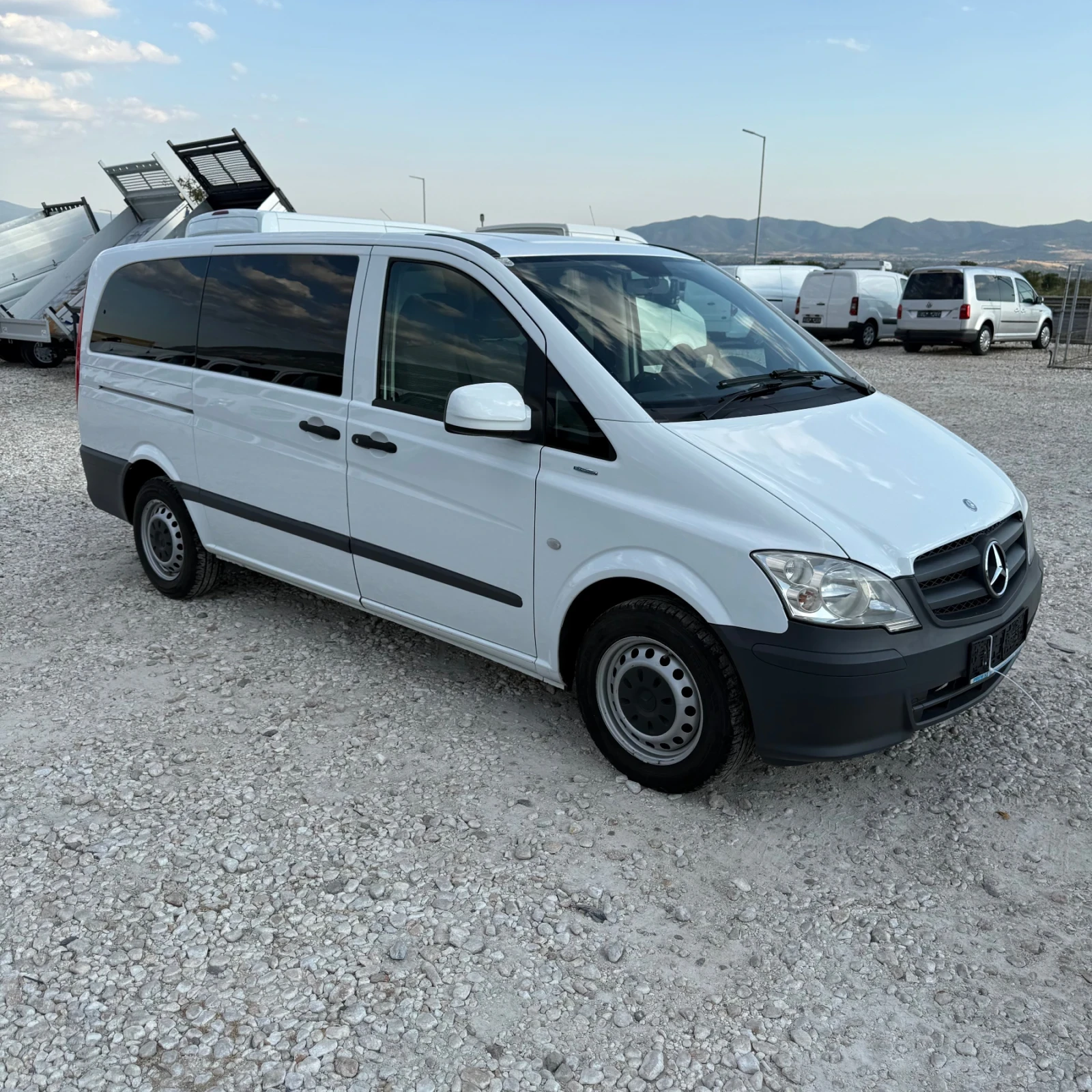 Mercedes-Benz Vito 113CDi-Клима-9местен-МАXii, снимка 2 - Бусове и автобуси - 55467024