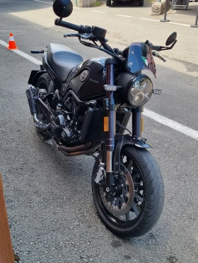 ����� �� �������� �� Benelli 500 Leoncino 