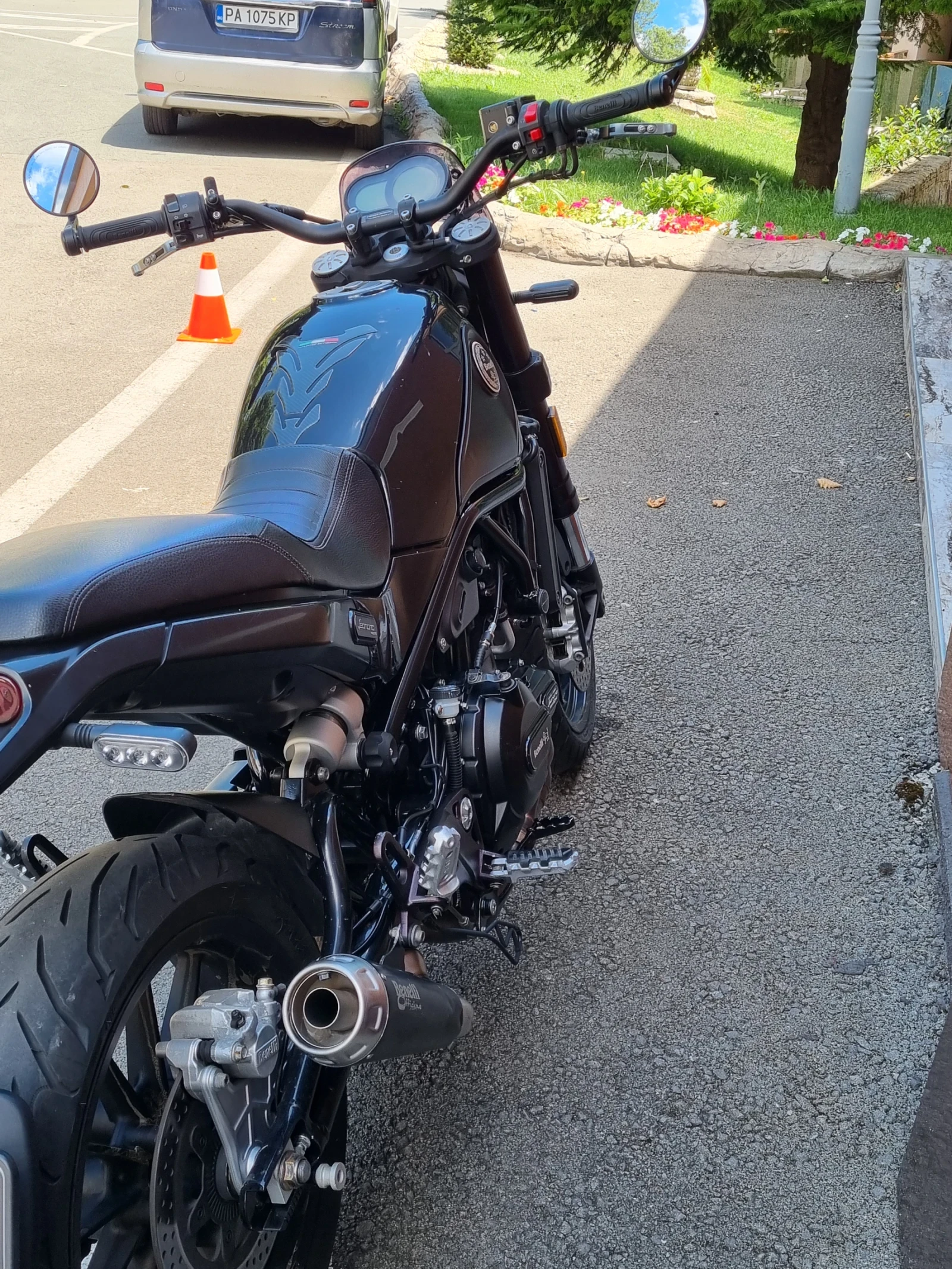 Benelli 500 Leoncino , снимка 3 - Мотоциклети и мототехника - 55250350