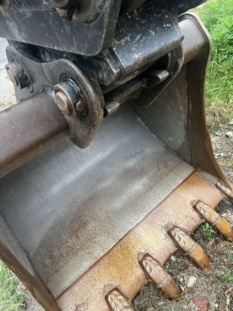 Багер JCB 220X LC, снимка 7 - Индустриална техника - 53319116