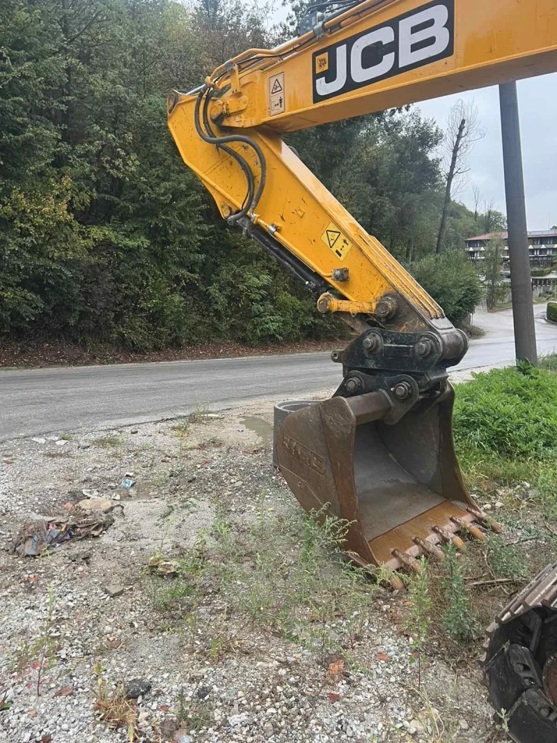Багер JCB 220X LC, снимка 5 - Индустриална техника - 53319116