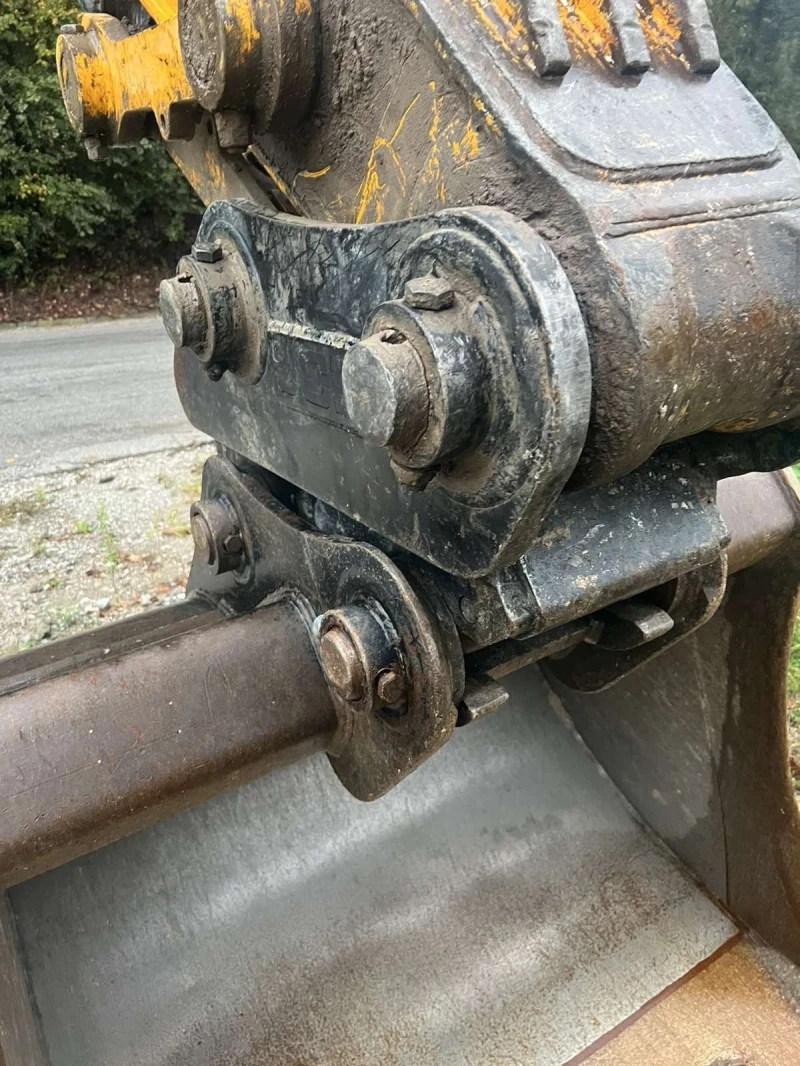 Багер JCB 220X LC, снимка 6 - Индустриална техника - 53319116