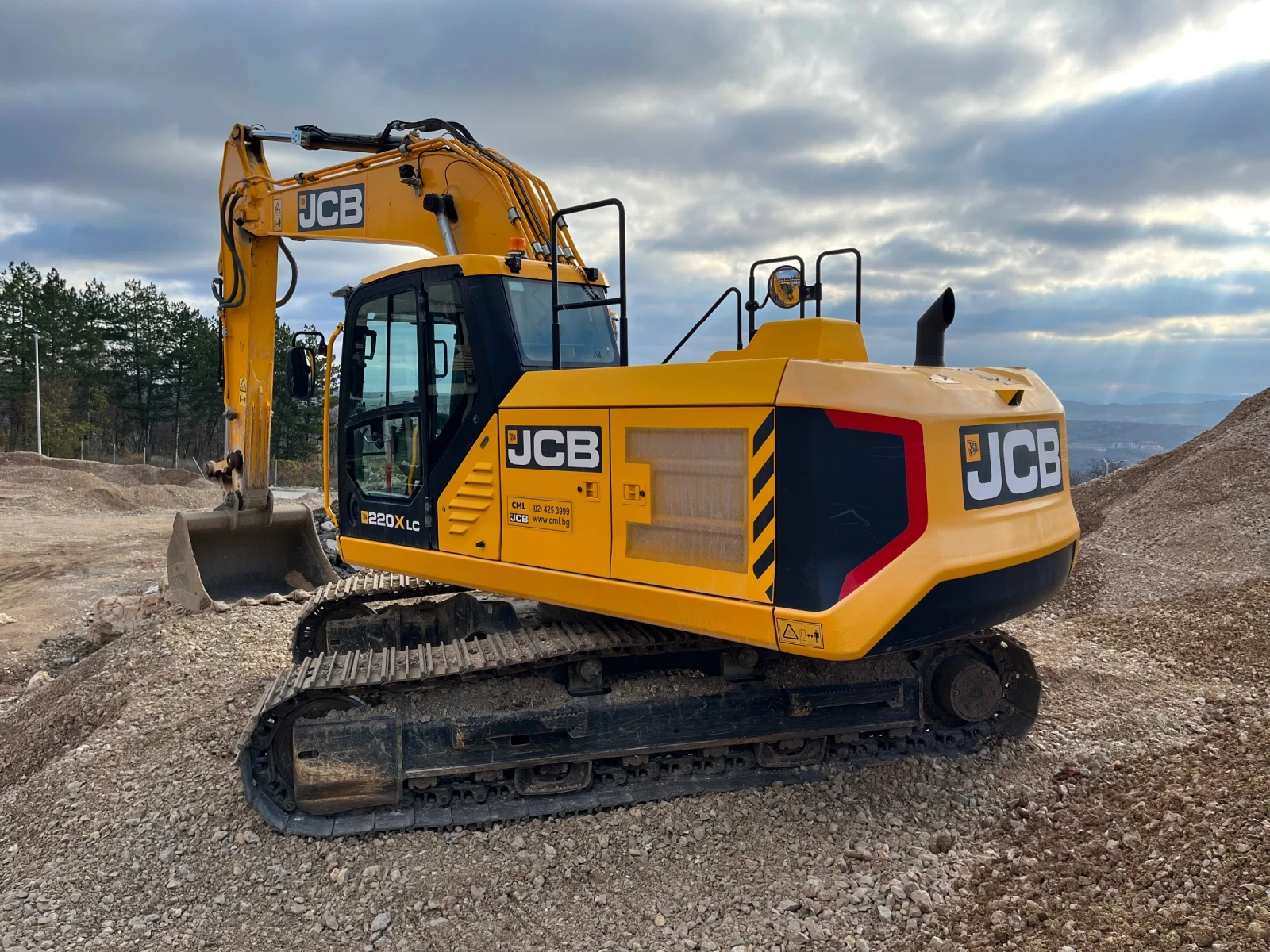 ����� JCB 220X LC | Mobile.bg � ����������� 1