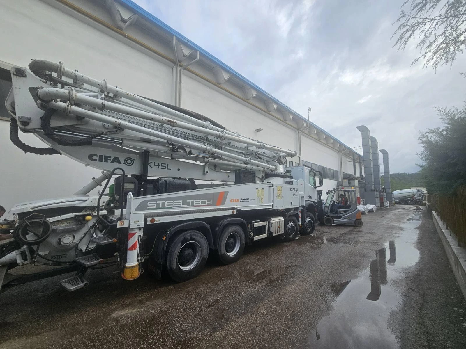 ����� ����� Mercedes-Benz Arocs / 45meters | Mobile.bg � ����������� 5