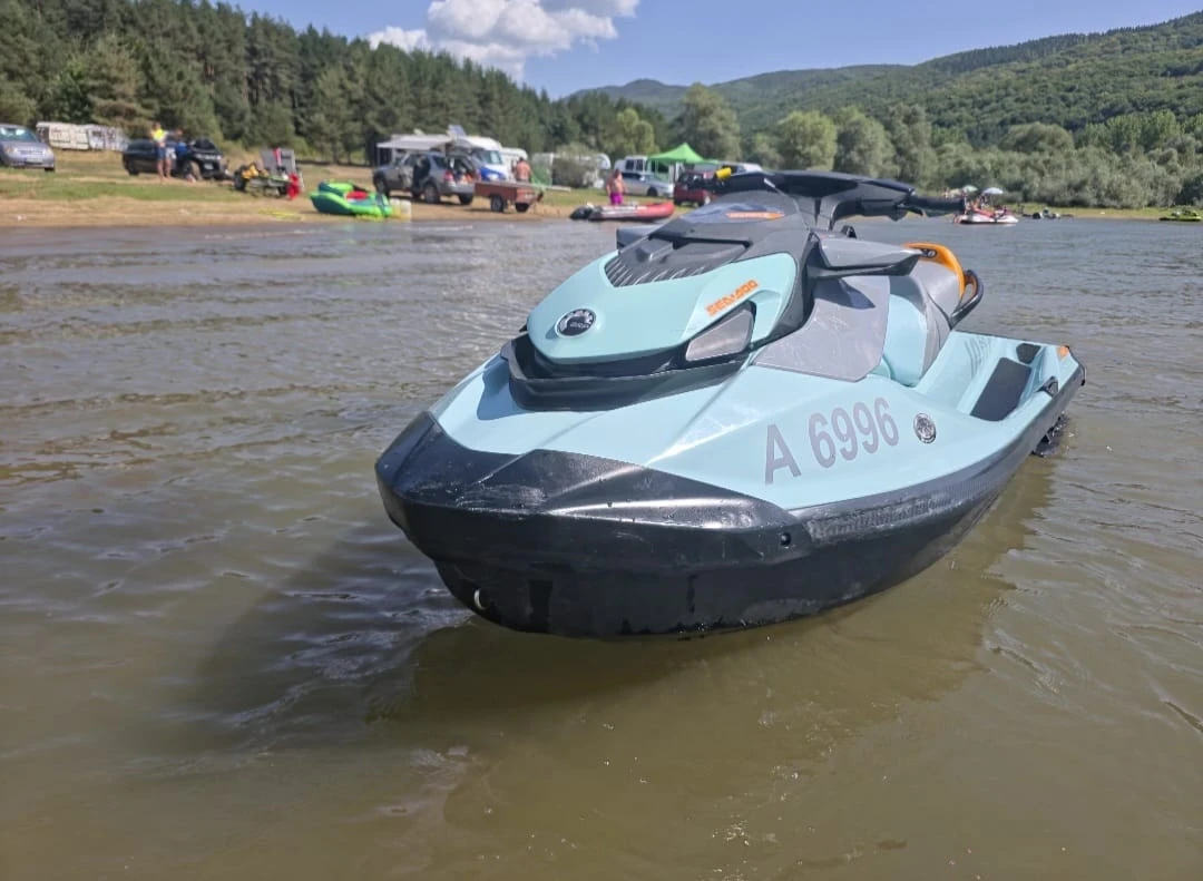Джет Bombardier Sea Doo Wake 170, снимка 8 - Воден транспорт - 56144871
