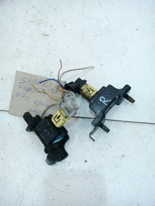 Краш сензор Субару Форестър 2.0Б