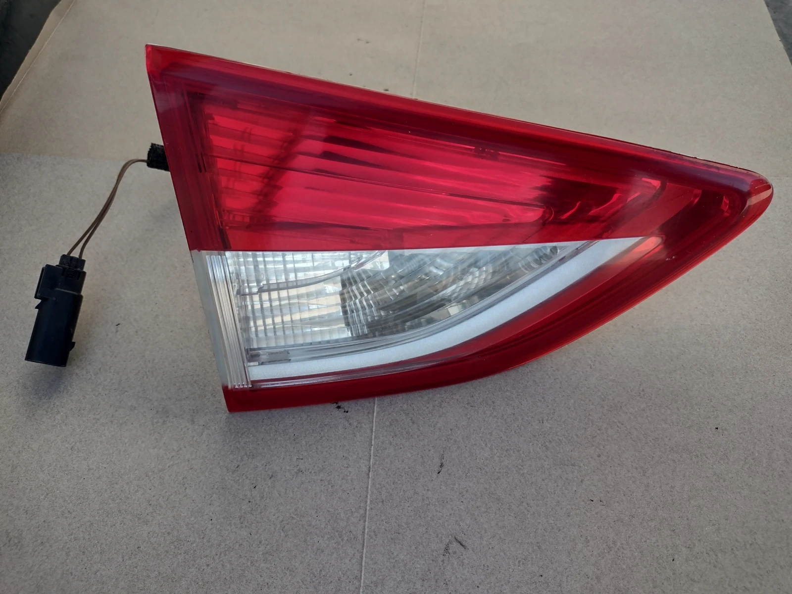 CV4413A603AF    Ford Kuga II CV44 13A603 AF  90021836  Valeo | Mobile.bg   1