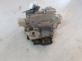 ����� �� �������� �� ����� (����� ����) 4F0839015A Audi A6