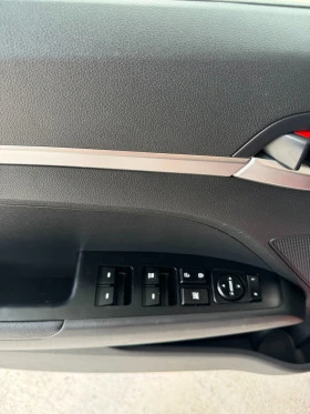 Hyundai Elantra, снимка 13