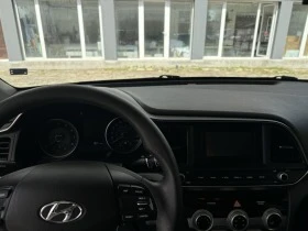 Hyundai Elantra, снимка 9