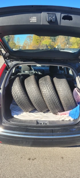 Hyundai I30 Бензин 1.4 141хил.км.+ 4Гуми с джанти - 6290 лв. / 3216.03 € - 84725517 7