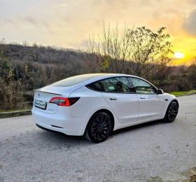 Tesla Model 3 PERFORMANCE AWD 513hp* 82kWh* FaceLift* Гаранция*  - 59900 лв. / 30626.38 € - 92124148 2