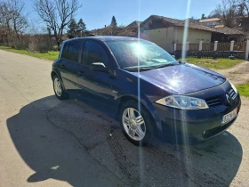 Renault Megane 1.6i - 850 € / 1662.46 лв. - 21134179 2