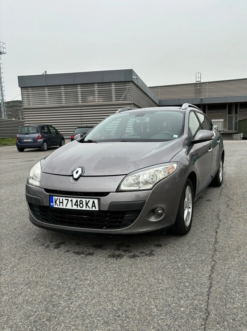 Renault Megane 1.5 DCI, снимка 1 - Автомобили и джипове - 46921952