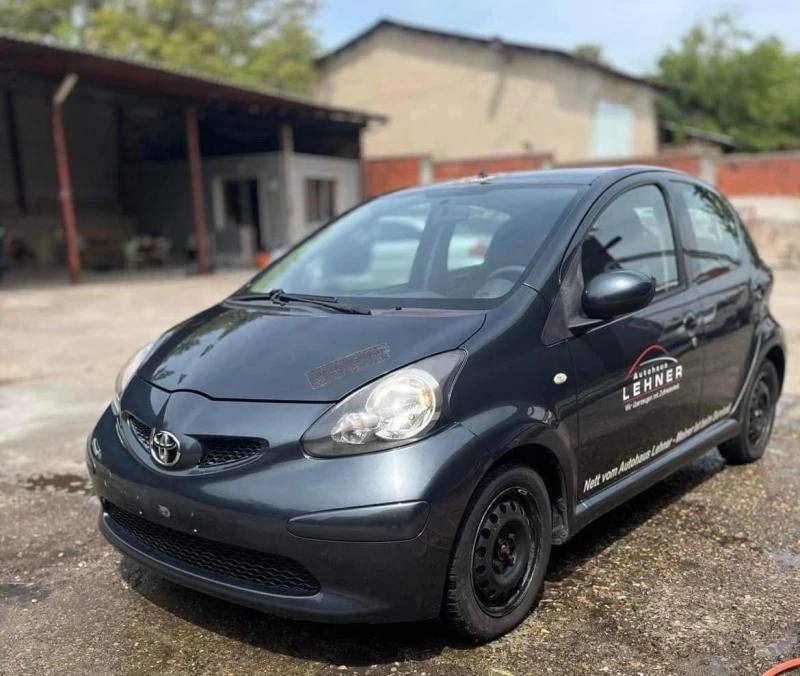 Toyota Aygo Toyota Aygo 1.0, НА ЧАСТИ!, снимка 1 - Автомобили и джипове - 45497499