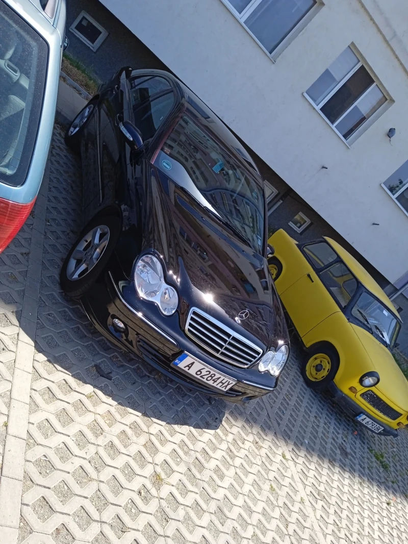 Mercedes-Benz C 180, снимка 1 - Автомобили и джипове - 48678288