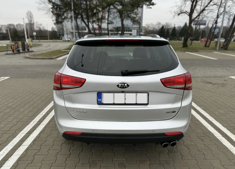 Kia Ceed GT LINE , снимка 3 - Автомобили и джипове - 48718168