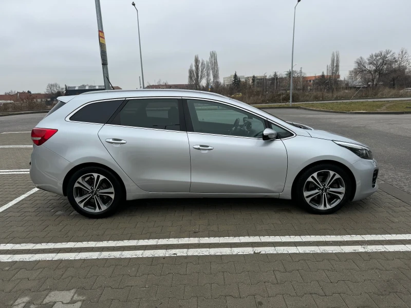 Kia Ceed GT LINE , снимка 6 - Автомобили и джипове - 48718168