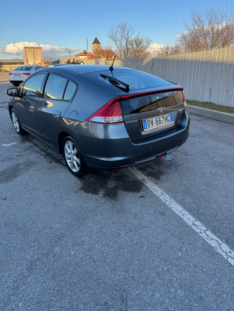 Honda Insight, снимка 2 - Автомобили и джипове - 48954197