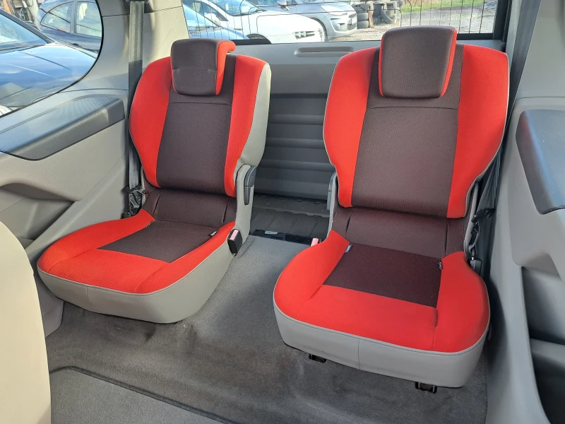 Renault Kangoo  1.5dci 106p.s. 6ск.TOP, снимка 9 - Автомобили и джипове - 49443874