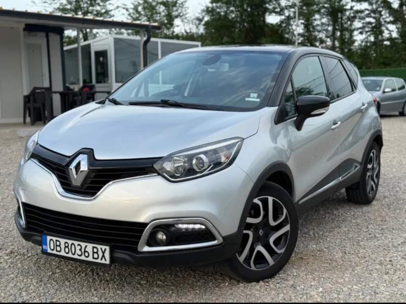 Renault Captur 1.2T, снимка 2 - Автомобили и джипове - 51665319