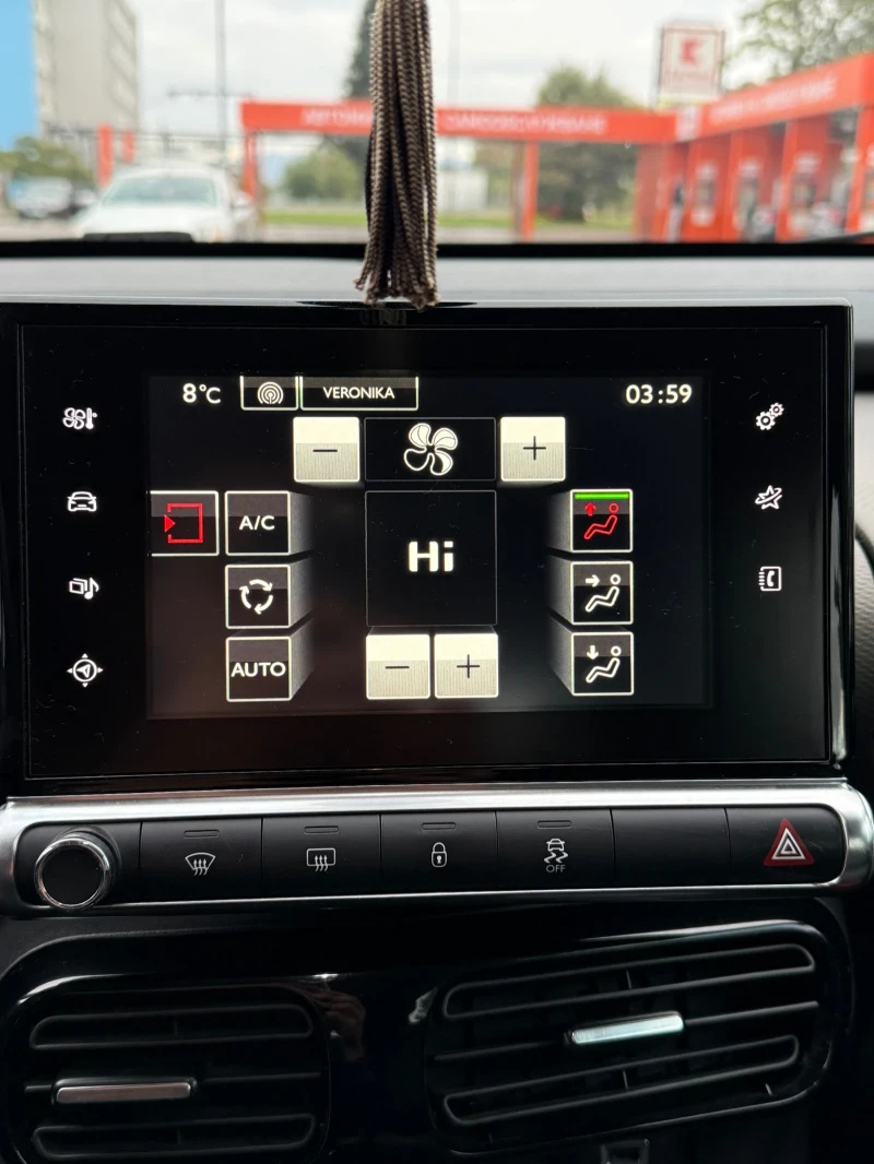 Citroen C4 Cactus  !89291km!, снимка 14 - Автомобили и джипове - 52356346