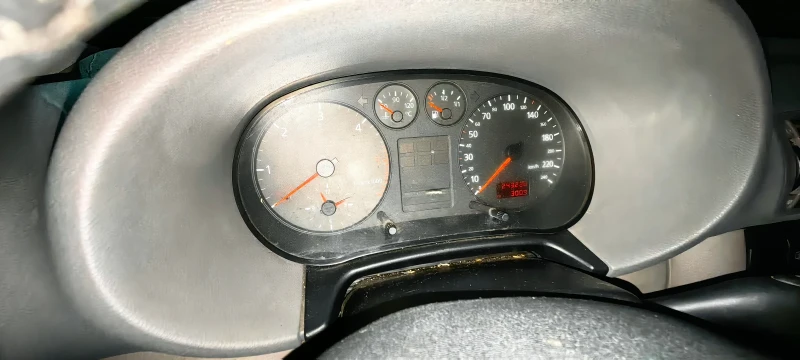 Audi A3 1.9tdi, снимка 6 - Автомобили и джипове - 52617366