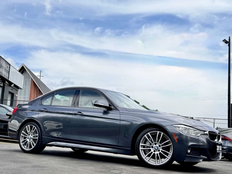 BMW 330 * xDrive * CARFAX * ЦЕНА ДО БГ, снимка 3 - Автомобили и джипове - 53155091