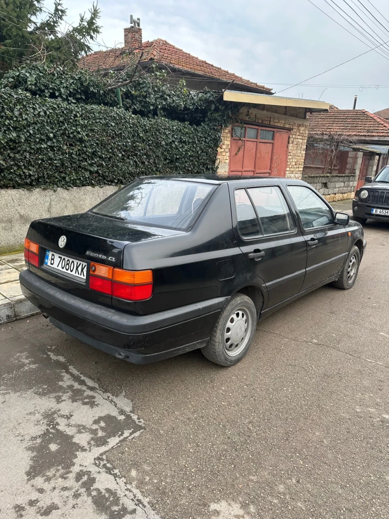 VW Vento, снимка 3 - Автомобили и джипове - 53222346