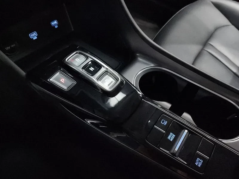 Hyundai Sonata 2.0 Smart - изображение 9