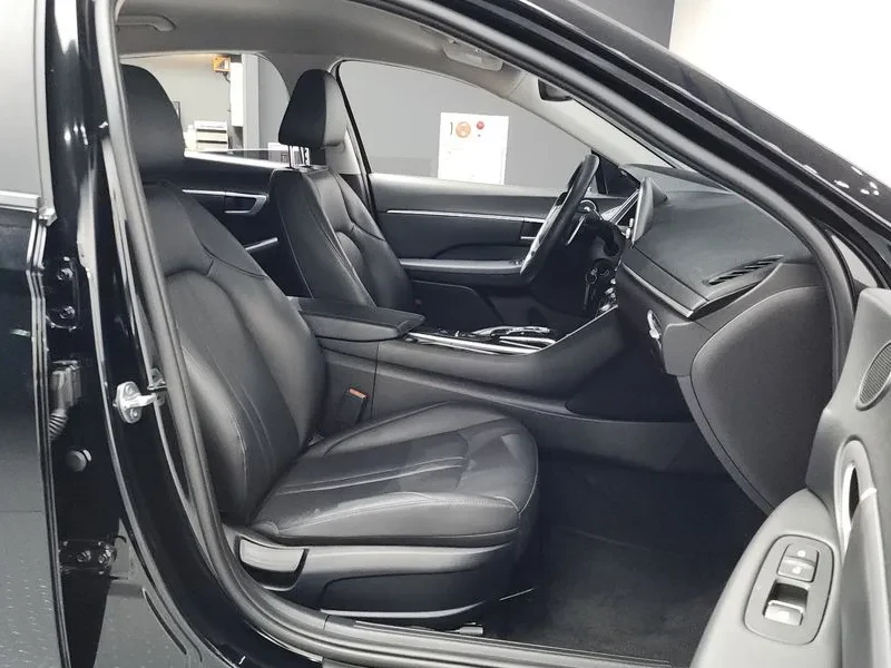 Hyundai Sonata 2.0 Smart, снимка 11 - Автомобили и джипове - 53370680