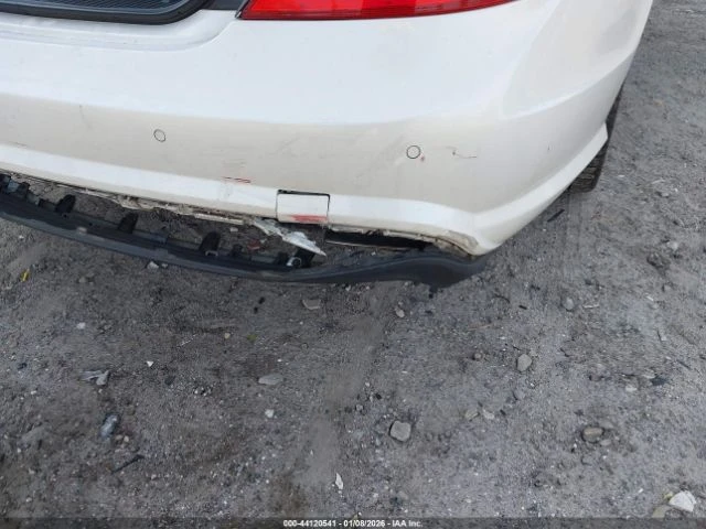 Mercedes-Benz CLS 550  - изображение 9