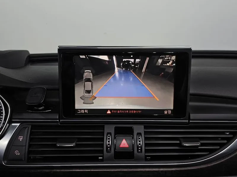 Audi A6 2.0 TDI, снимка 16 - Автомобили и джипове - 54147909