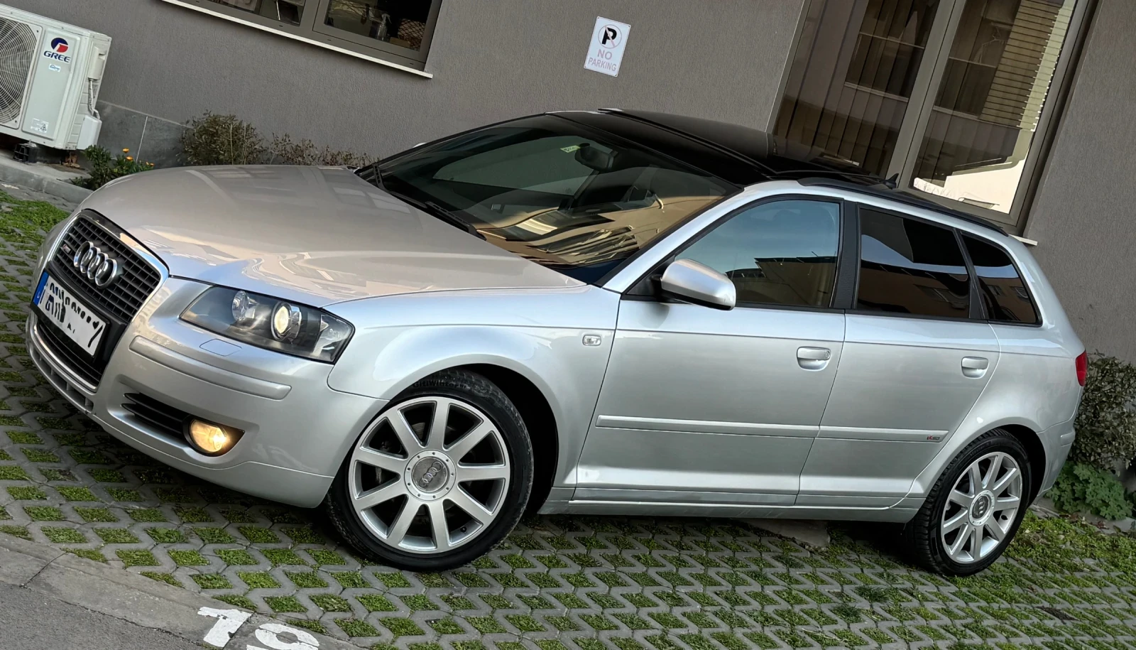 Audi A3 2.0 BMM / S-Line / Panorama, снимка 1