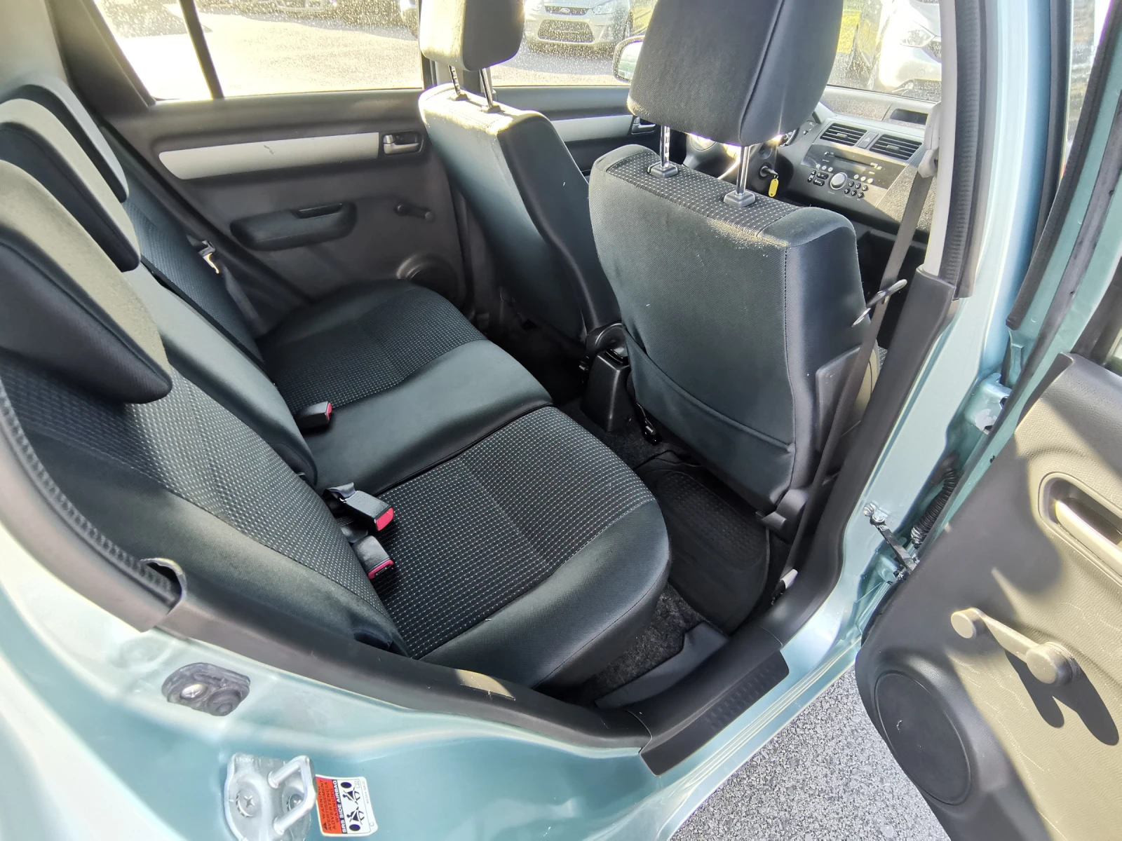 Suzuki Swift 1.3CDTi EURO4 - изображение 9