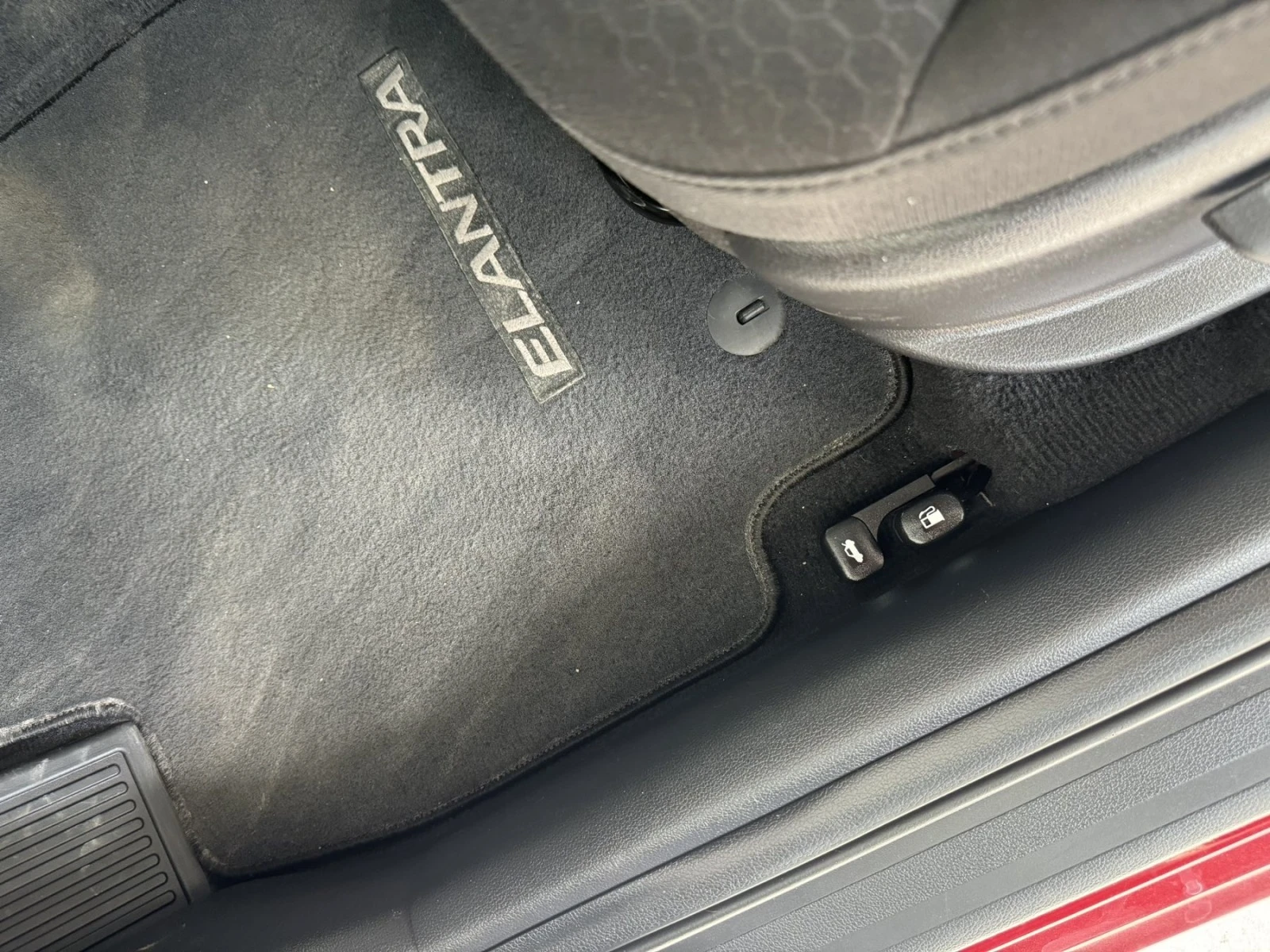 Hyundai Elantra | Mobile.bg — изображение 12