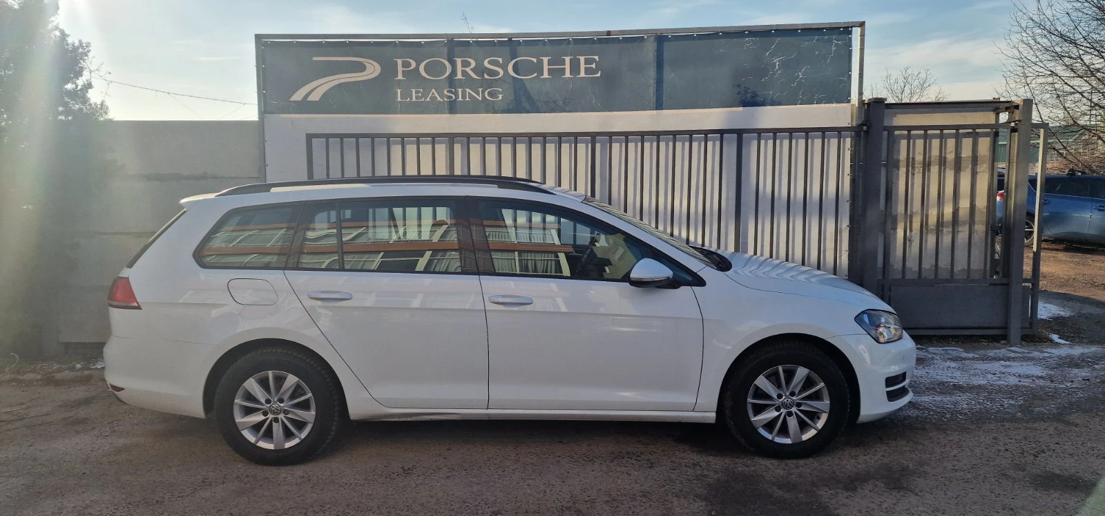 VW Golf Variant 1.6 TDI N1 - изображение 3