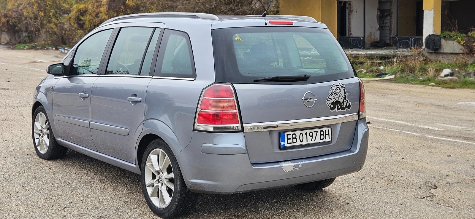 Opel Zafira  - изображение 2