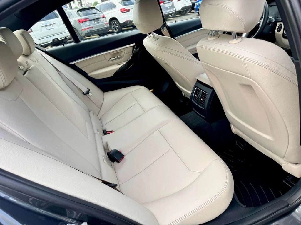 BMW 330 * xDrive * CARFAX * ���� �� �� | Mobile.bg � ����������� 17