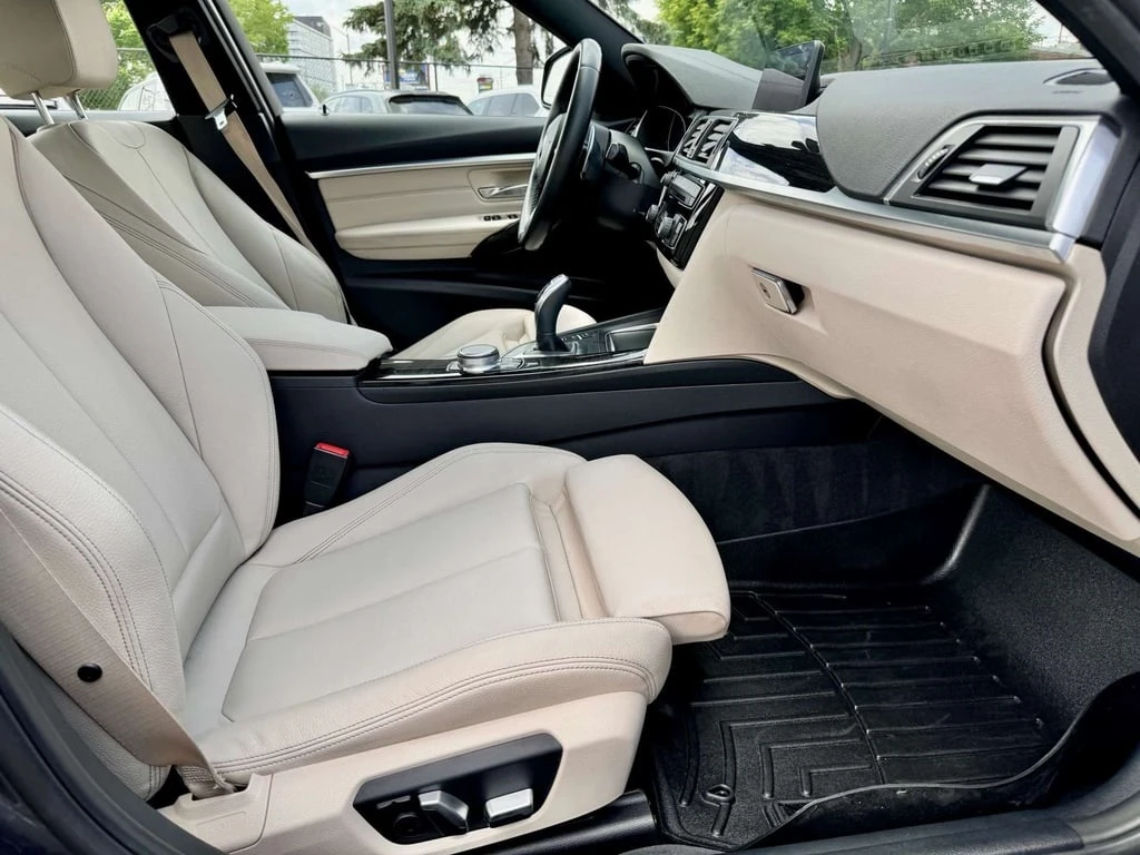 BMW 330 * xDrive * CARFAX * ���� �� �� | Mobile.bg � ����������� 13