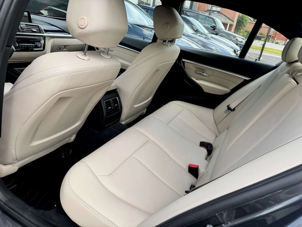 BMW 330 * xDrive * CARFAX * ���� �� �� | Mobile.bg � ����������� 16