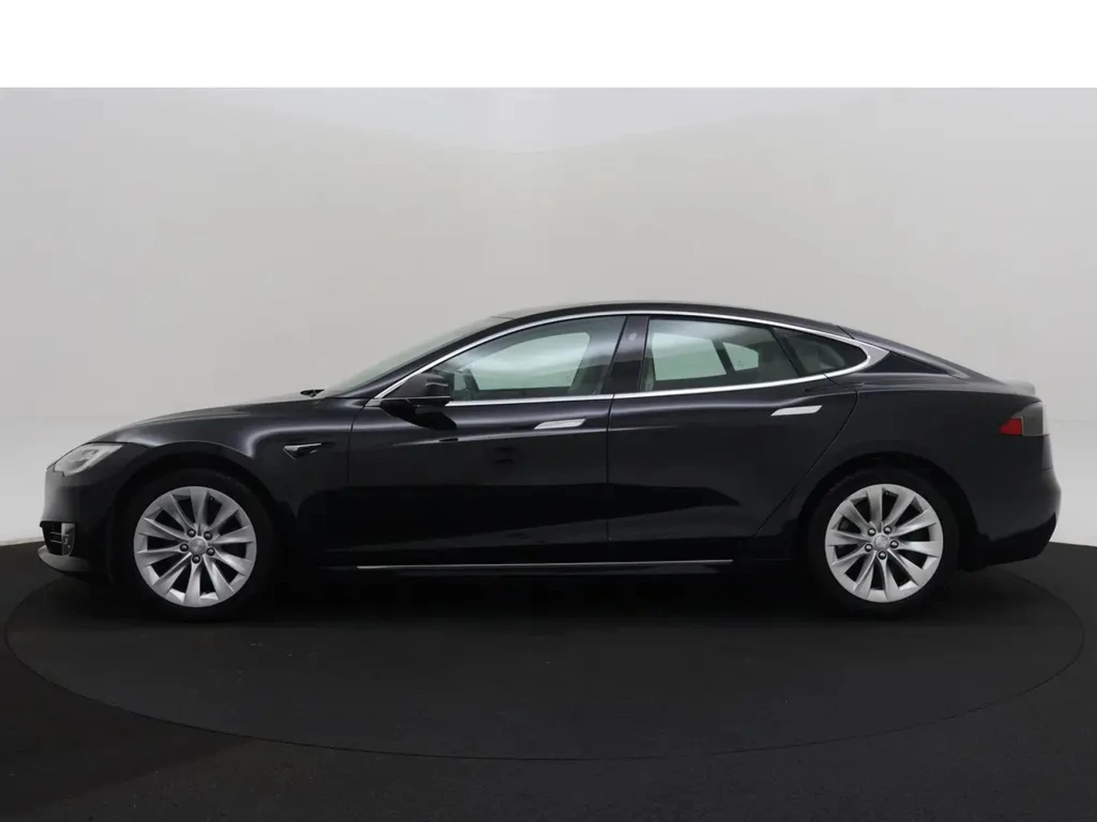 Tesla Model S S100D + Гаранция, снимка 5 - Автомобили и джипове - 54111173