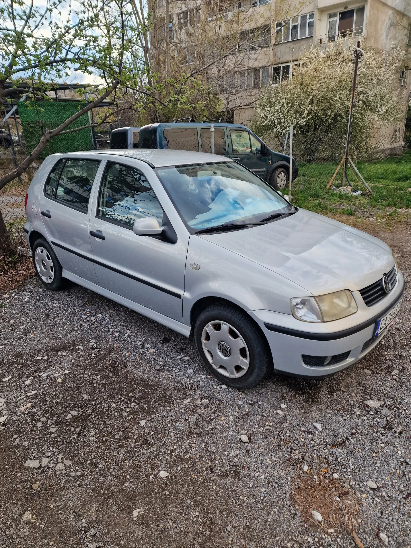 VW Polo