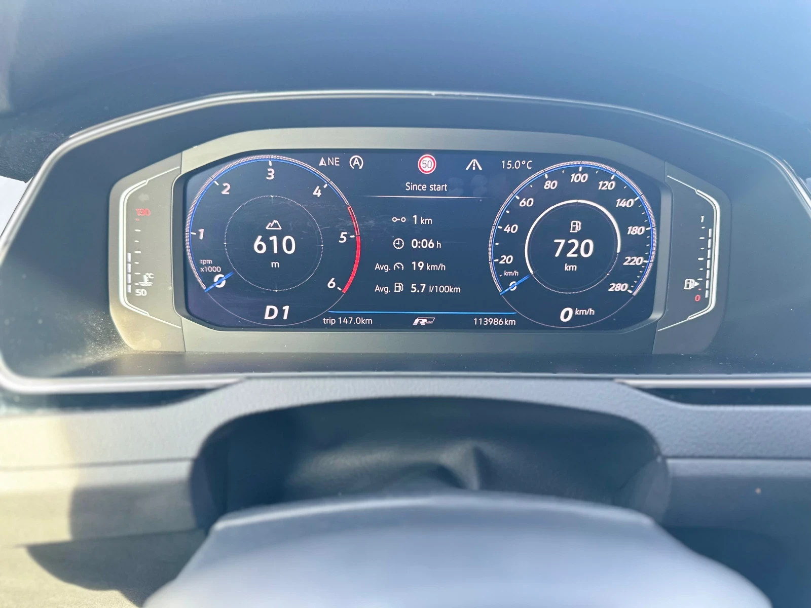 VW Arteon R-Line  2.0 TDI BMT DSG, снимка 14 - Автомобили и джипове - 54179310