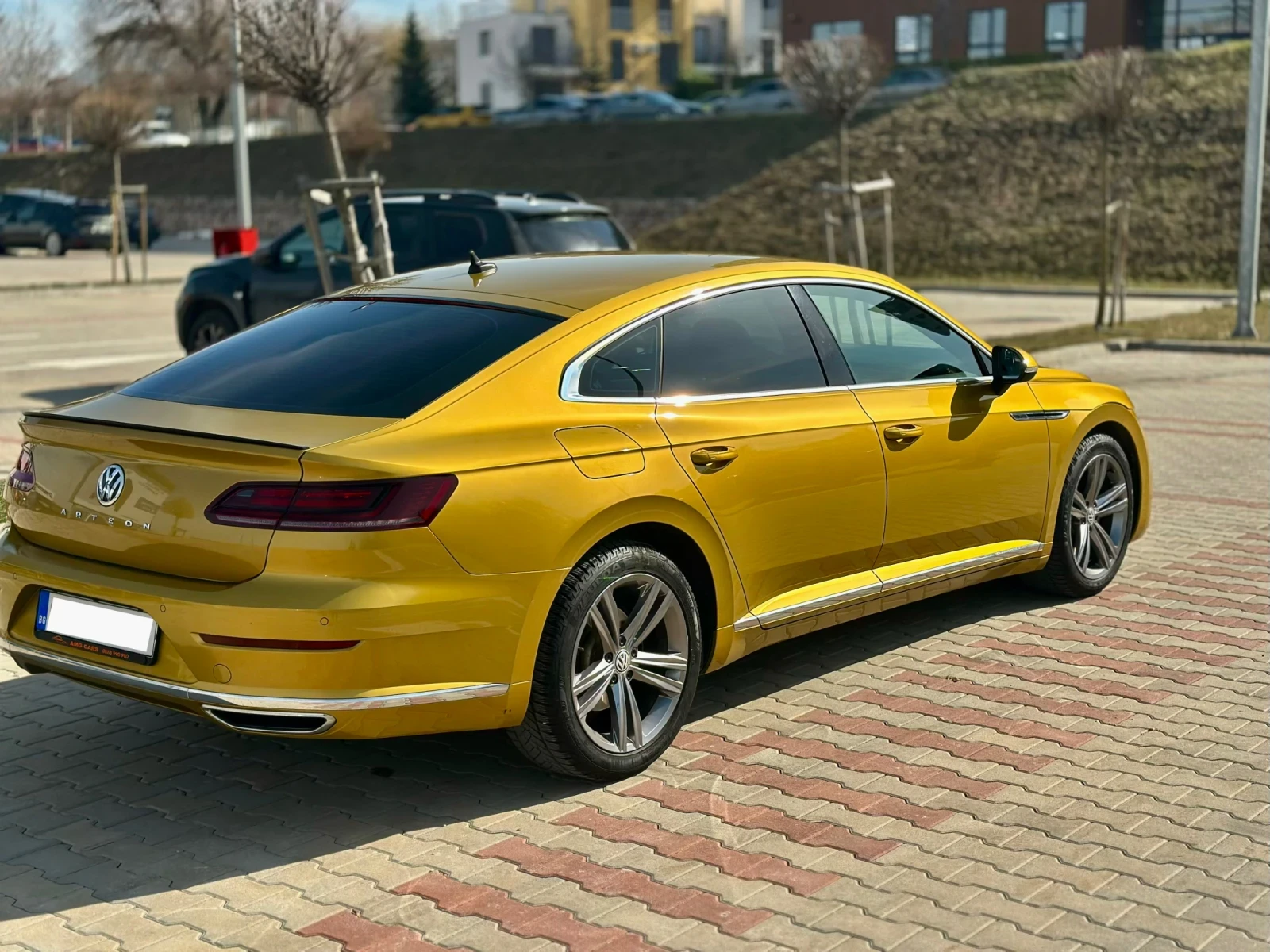 VW Arteon R-Line  2.0 TDI BMT DSG, снимка 7 - Автомобили и джипове - 54179310