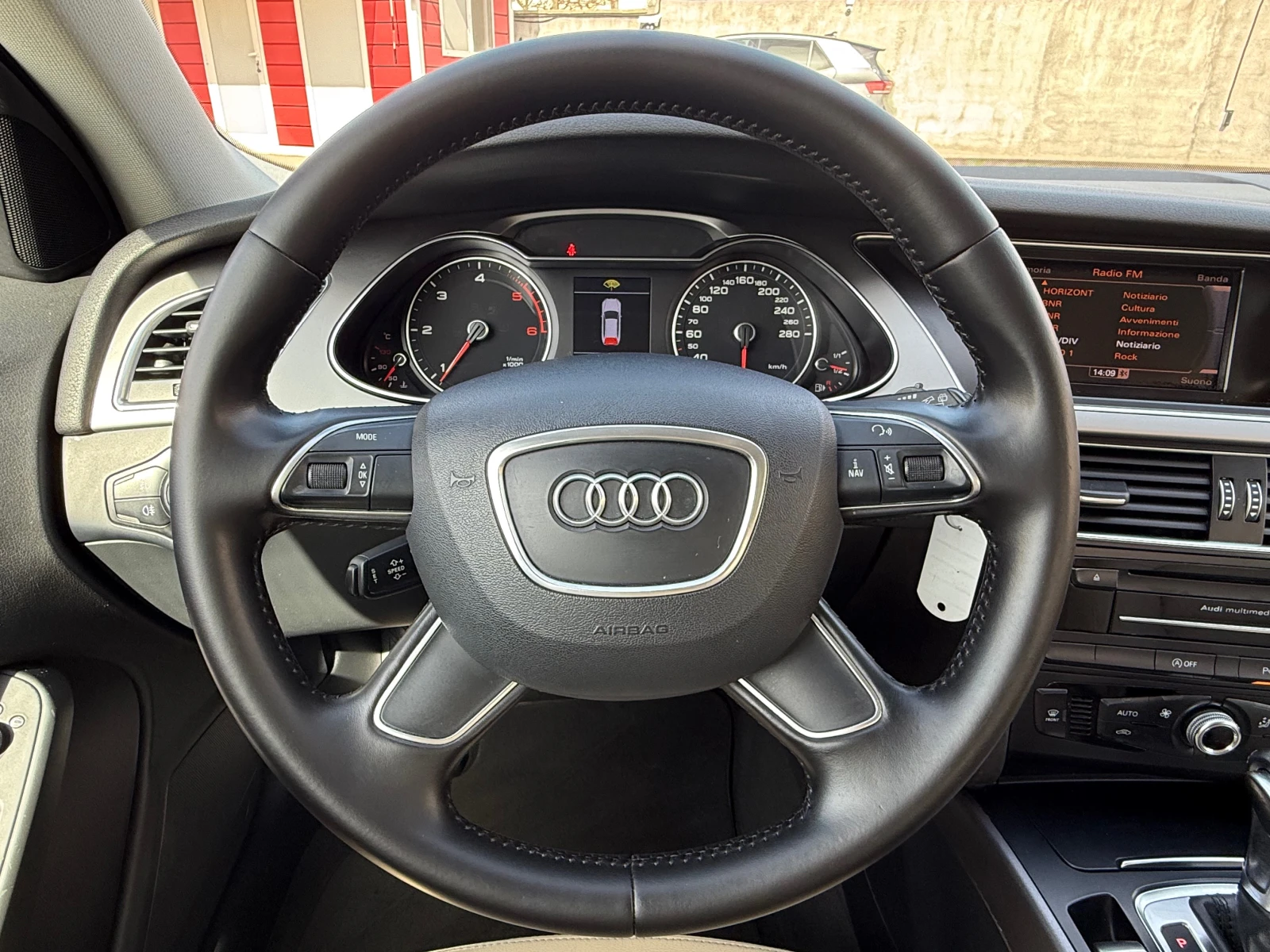 Audi A4 2.0TDI 150к.с. 100% РЕАЛНИ КИЛОМЕТРИ - ДОКАЗУЕМИ !, снимка 12 - Автомобили и джипове - 54227843