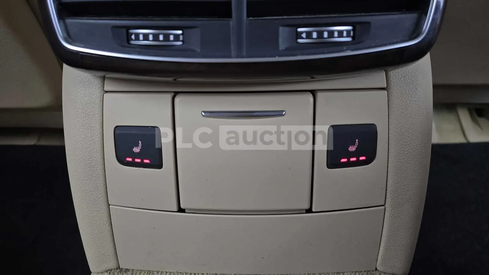 Audi A8 HEAD-UP * KEYLESS * ПОДГРЕВ * ОБДУХВАНЕ * 360 , снимка 14 - Автомобили и джипове - 54256879