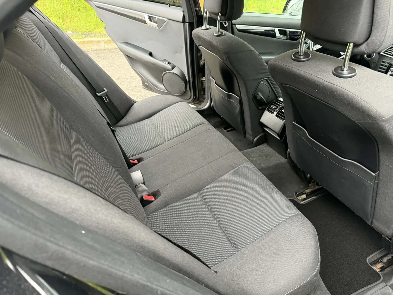 Mercedes-Benz C 200 Facelift , Avangarde, BlueEfficiency 7G-tronic, снимка 10 - Автомобили и джипове - 54382878