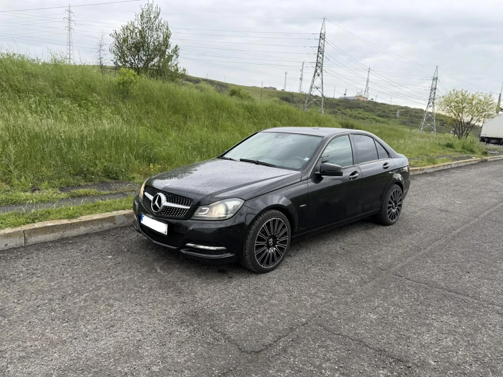 Mercedes-Benz C 200 Facelift , Avangarde, BlueEfficiency 7G-tronic, снимка 4 - Автомобили и джипове - 54382878