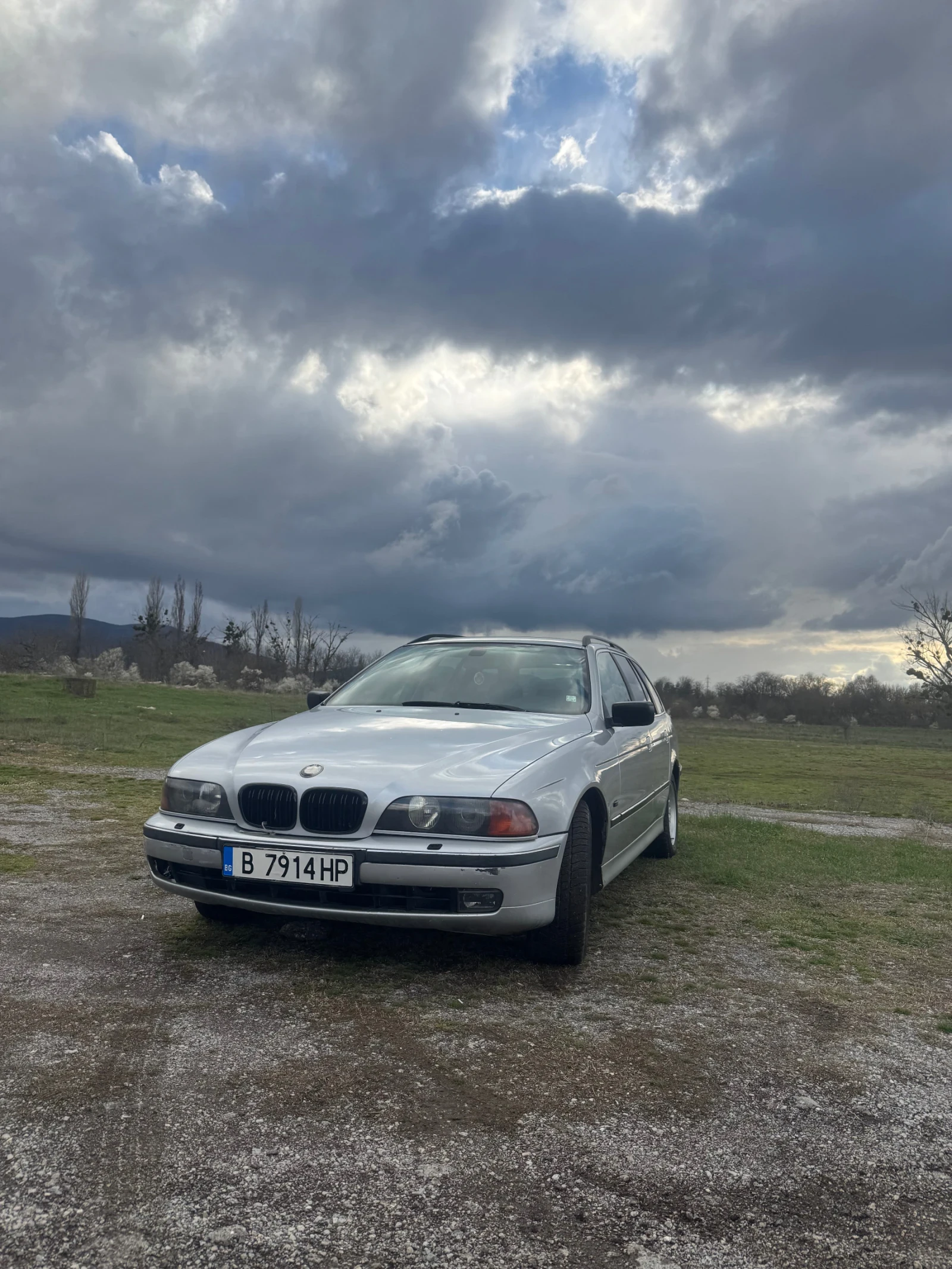 BMW 530, снимка 5 - Автомобили и джипове - 54430870
